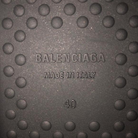 Balenciaga Sandal - Picture 2 of 7